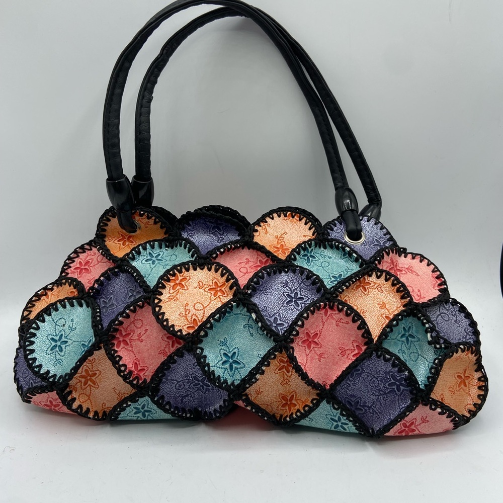 Multicolor Shoulder Bag With Patchwork Design - image 1